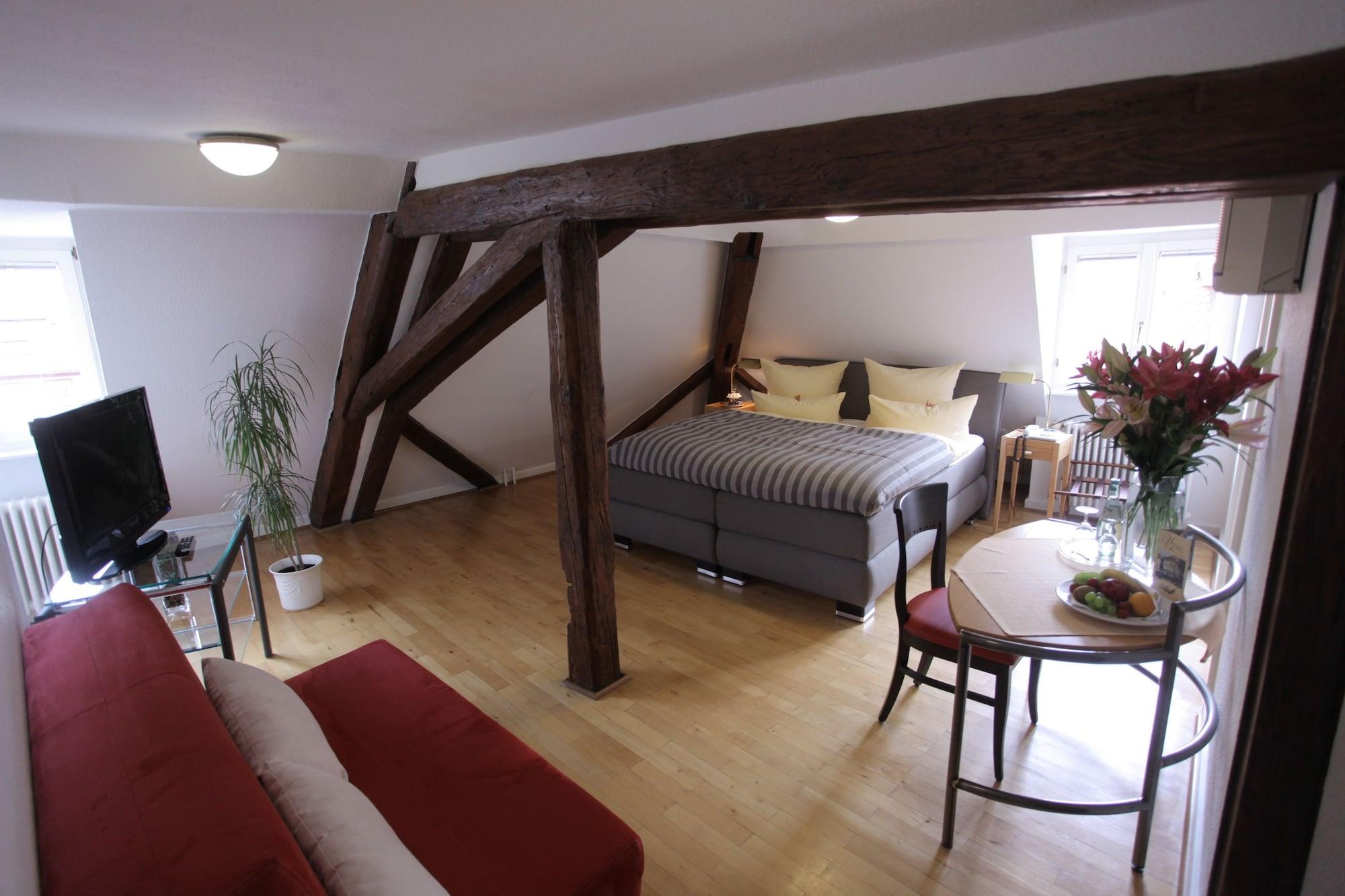 Goldener Falke Hotel 3*